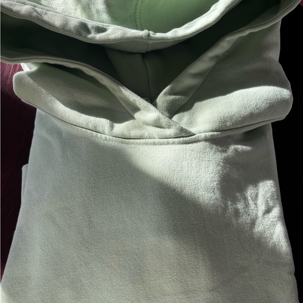 Lululemon Cropped Fleece Hoodie NWOT